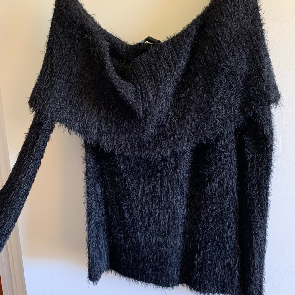 NWOT Size L forever 21 sweater